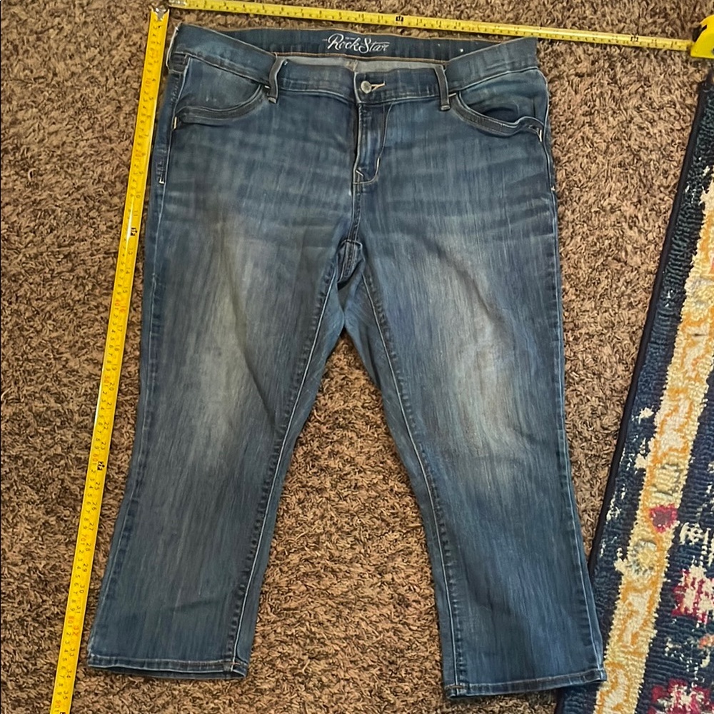 Women’s Old Navy Rock Star ankle Jeans